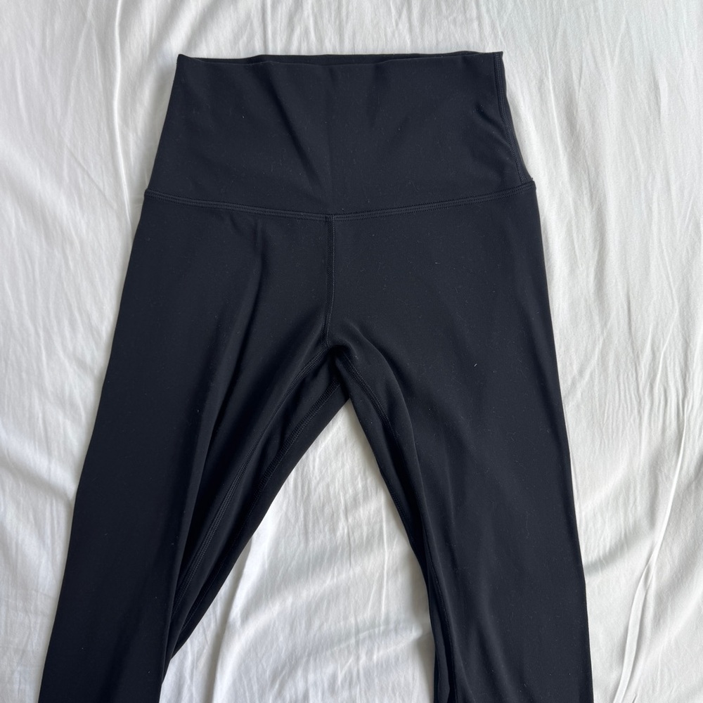 Black lululemon aligns 🖤